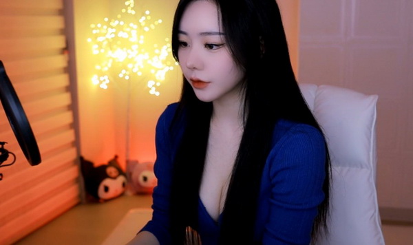 班主任家访天美传媒