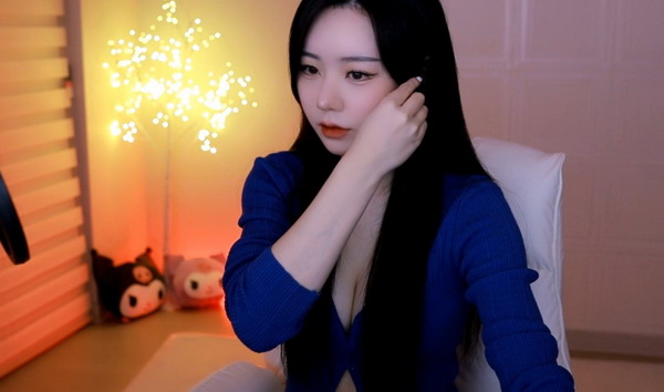 ËÄ´¨ÉÙ¸¾BBwÞúBBBB?BBBB